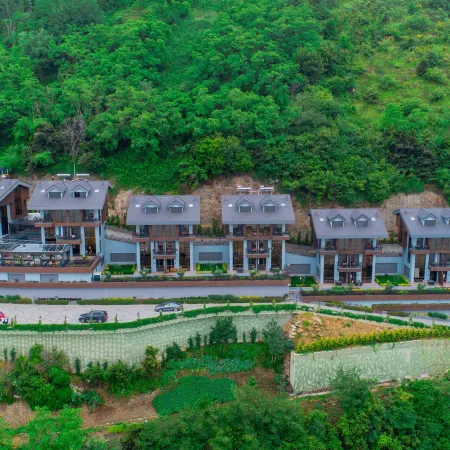 Peerless Villas Hotel
