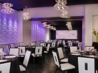 The Moonrise Hotel Hotel berhampiran Teater The Muny