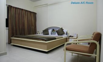 Aditya Hotel