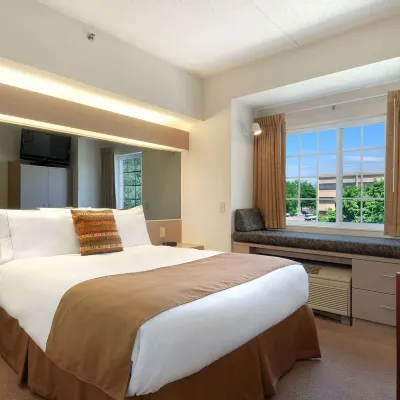 Microtel Inn & Suites by Wyndham Bloomington MSP Airport Hotels near Minnehaha Park