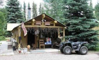 Aspen Lodge Blue Spruce Vacation Rental