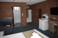 Healesville Motor Inn Hotels in Healesville