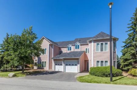 Living Stone Golf Resort