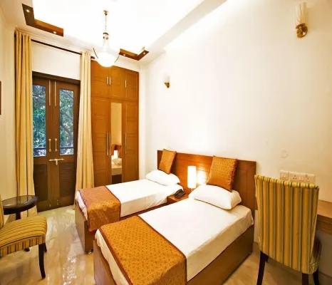 Evergreen Suites