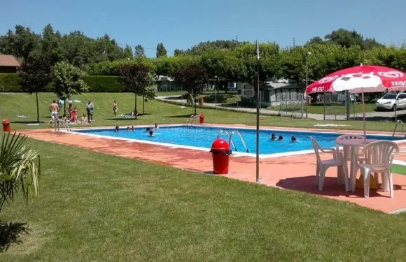 露撒涅斯營地小屋