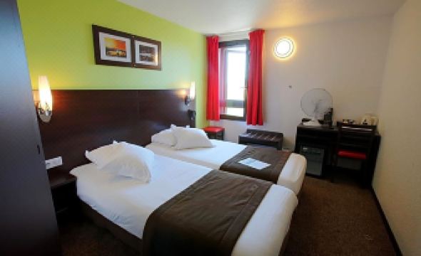 Enzo Hotels Cannes-Écluse by Kyriad Direct