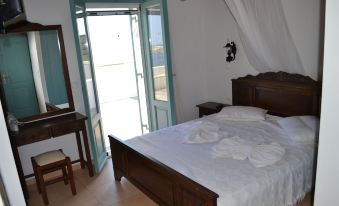 Villa Ioanna Blue- Vacation Houses for Rent 300 Metres by the Sea