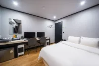 Seongnam Self Check in Hotel PC Hotels in Sujeong-gu