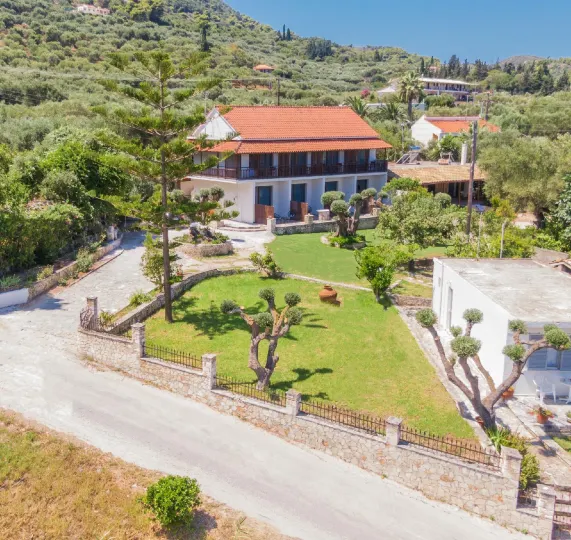 Eptanisos Beachfront Suites Zante