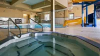 Best Western Cold Lake Inn - バスタブ