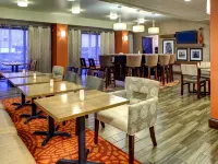Hampton Inn Johnson City - breakfast