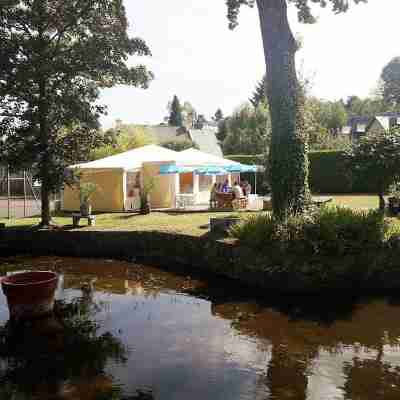 Camping du Manoir de Penn ar Ster Hotel Exterior