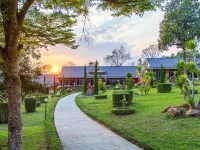 Waranya Resort Hotels in Phu Ruea