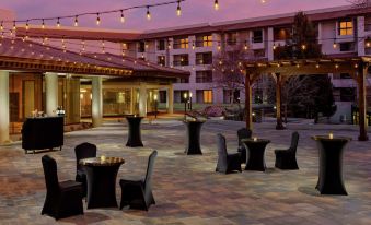 DoubleTree by Hilton Colorado Springs