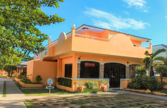 濱海海灘度假村