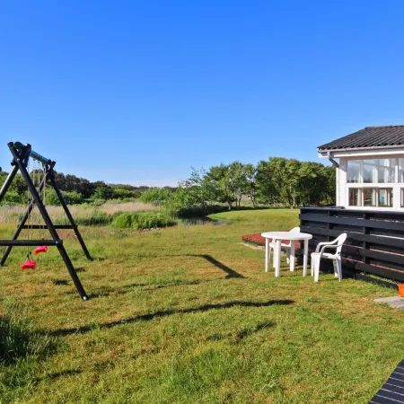 "Allis" - 400m from the Sea