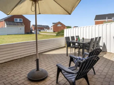 "Adils" - 2.5km from the Sea