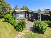 "Elicia" - 950m from the Sea Hotels in Idestrup