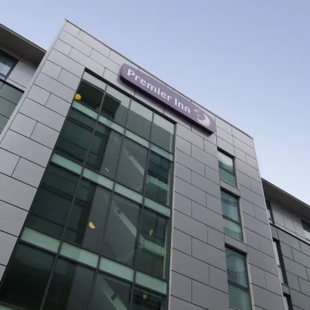 Premier Inn Barnsley Central M1 J37