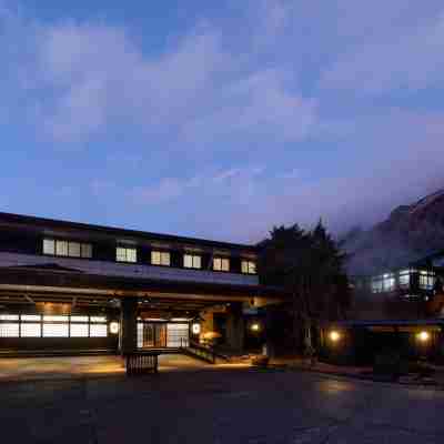 別館深山櫻庵 平湯館 (Hirayukan) Hotel Exterior