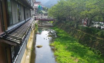 Tawarayama Onsen Matsuya Ryokan (Yamaguchi)