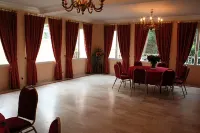 Hôtel Saint Alban Hotels in Saint-Maur-des-Fossés