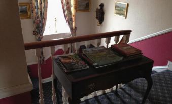 Kirkgate House Hotel - Housity