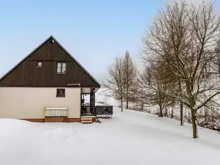 Holiday Hill 39 Отели в г. Черни Дул