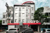 OYO 279 Deli Homestay Hotels in Kesawan