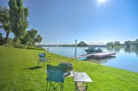 Lake House w/ Hot Tub - 1 Mi to Surf 'n Slide - 3-Star