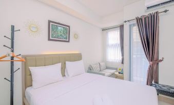 Nice Studio at Transpark Cibubur Apartment