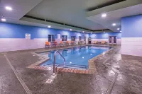 Holiday Inn Express & Suites JENKS by IHG - Pool