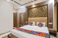 Fabexpress Shri Ram Kashi Hôtels à proximité de l'Aéroport d'Allahabad