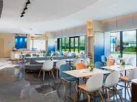 Holiday Inn Express DALIAN GOLDEN PEBBLE BEACH by IHG 大連発現王国周辺のホテル