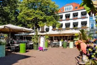 Hotel et le Cafe de Paris Hotels in Apeldoorn