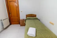 Hostal - Restaurante la Buena Villa by Vivere Stays