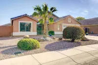 Pets Welcome! Group Retreat w/ Pool in Surprise! - صديق للحيوانات الاليفة