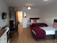 Tara View Apartments Hotels in Meath