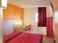 Premiere Classe Epernay Hotels in Champillon