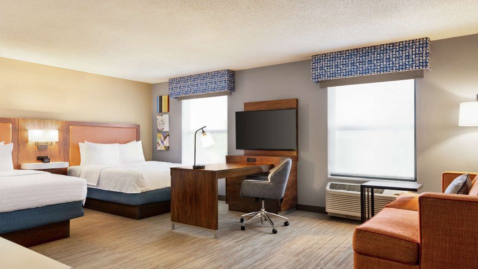 Hampton Inn & Suites Valparaiso