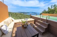 Villa Kallisto with Private Pool and Stunning Sea Views - Villas