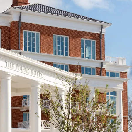 Kimpton THE FORUM HOTEL by IHG