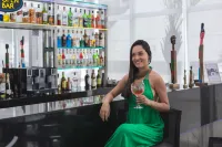維多利亞港金色鬱金香酒店 - 酒吧