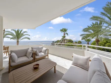 Panorama Отели рядом с достопримечательностью «LABAD Atelier, Alberto Labad (visitas concertadas)»