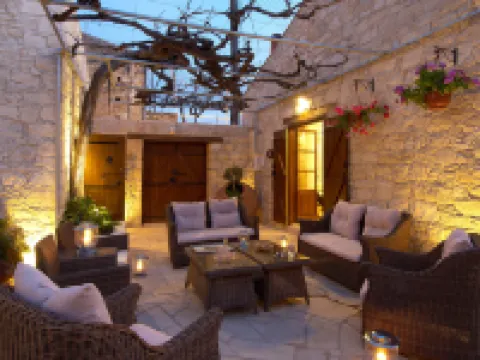 Arsorama Sweet Studio Apt w Shared Patio Hotels in Arsos