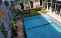 Art Doorz Homestay Istana Gandrung