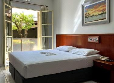 Fênix Plaza Hotel - Housity