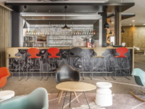 Hôtel ibis Nantes Centre Tour Bretagne Hôtels à : Nantes