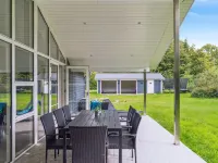 "Gisl" - 1.3km from the Sea
