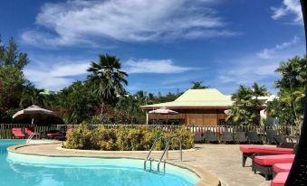 Résidence le Vallon Guadeloupe Parc Piscine Appartements & Studios